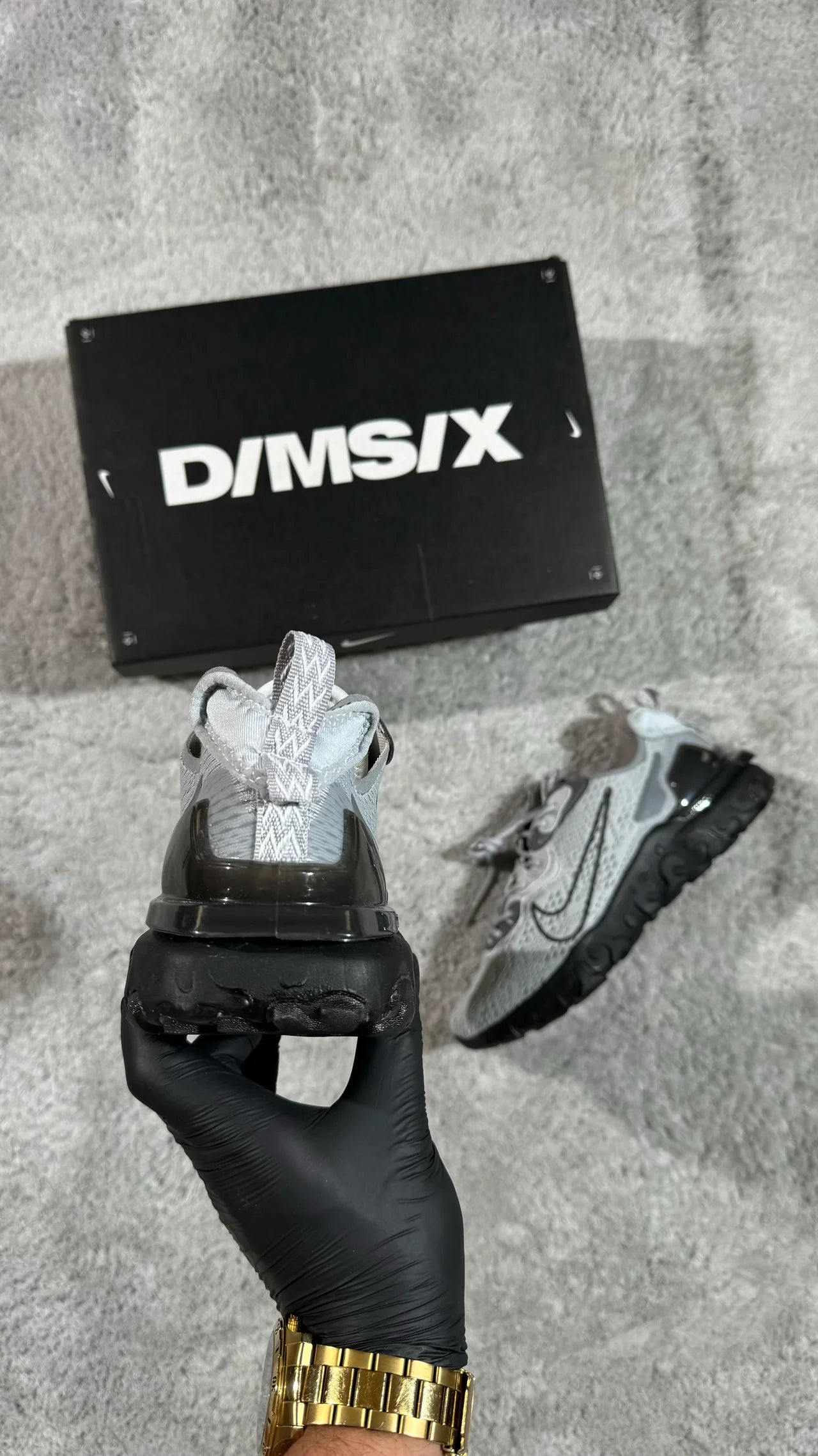 NIKE REACT VISION