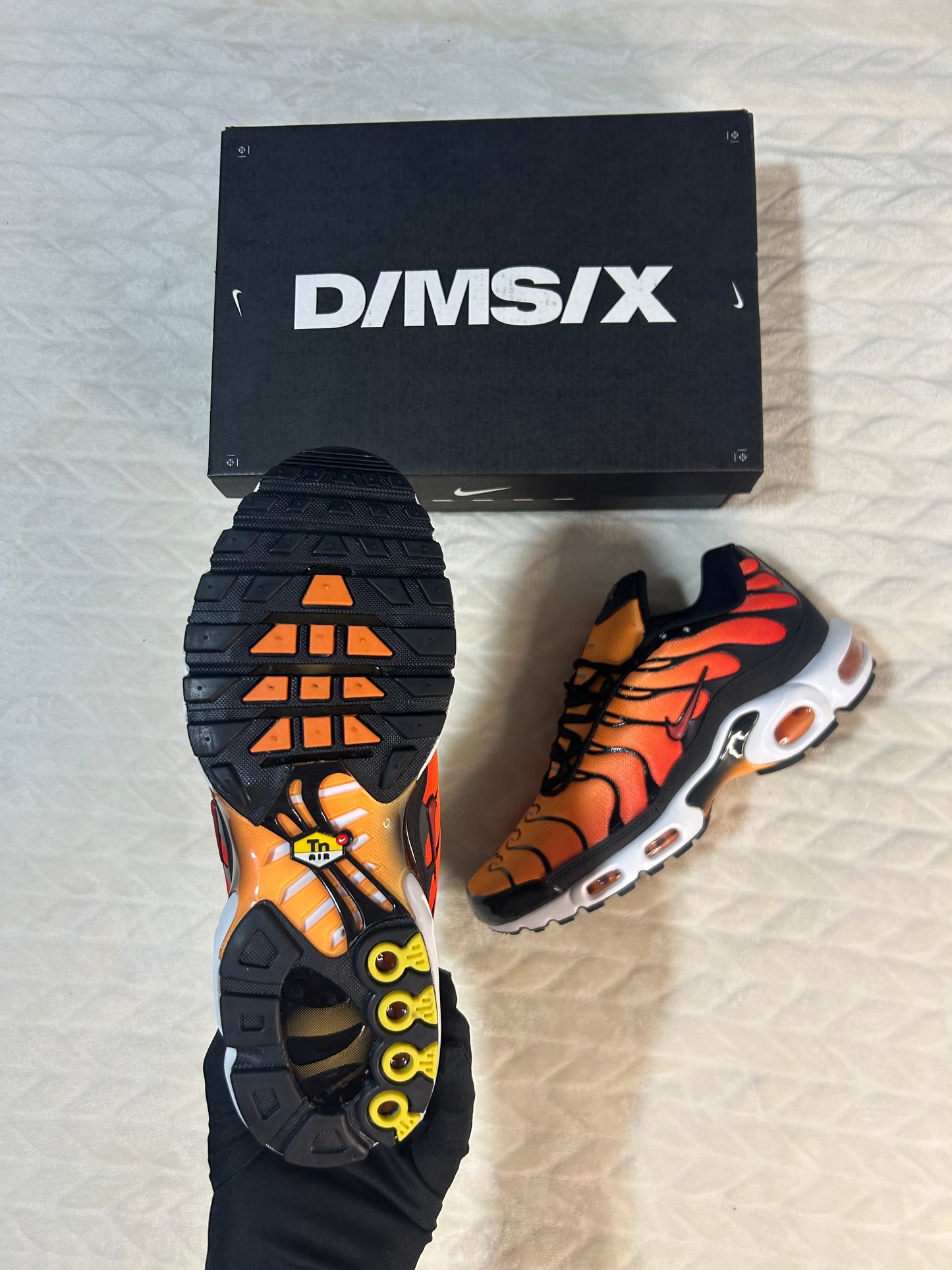 NIKE TN FIRE
