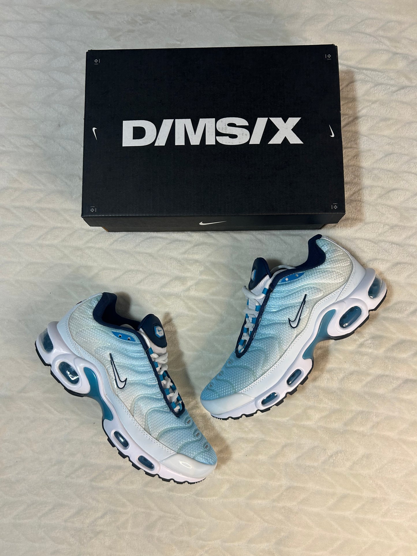 NIKE TN SKY