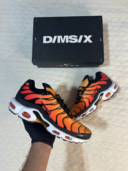 NIKE TN FIRE